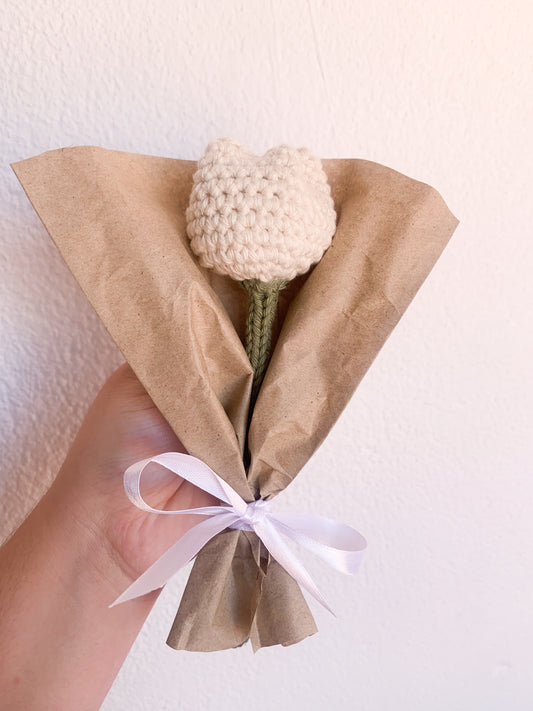 Tulipa em crochet