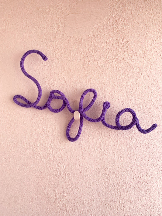 Nome "Sofia" em tricotin